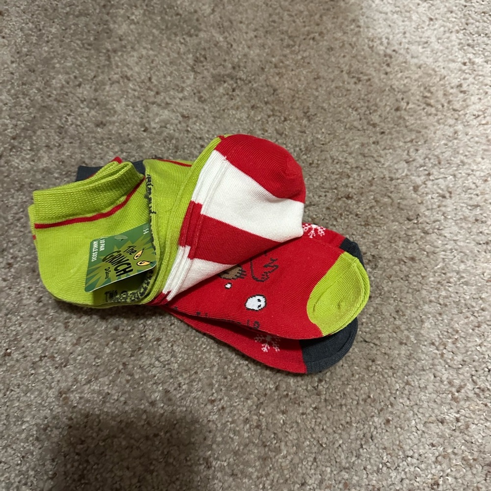 Grinch socks